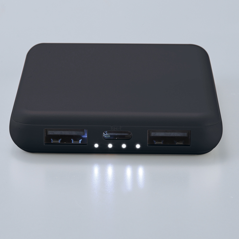 薄型軽量 急速充電モバイルバッテリー5000 ブラック（6）