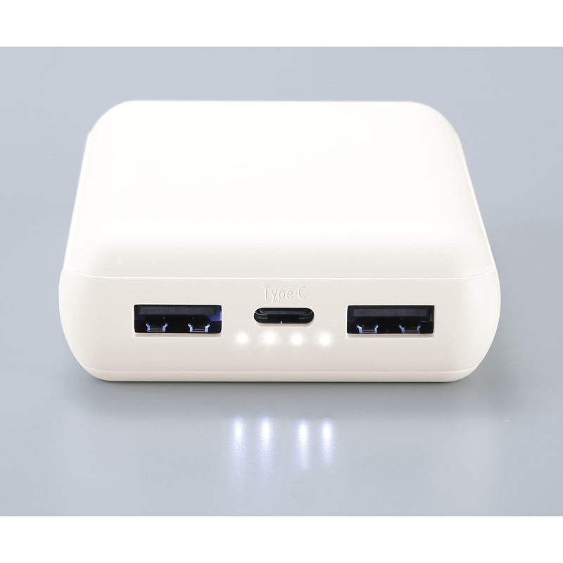 軽量小型 急速充電モバイルバッテリー10000 ホワイト（6）