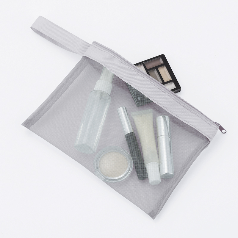 プラシャープ・ストラップ付きメッシュフラットポーチ（グレー）（4）