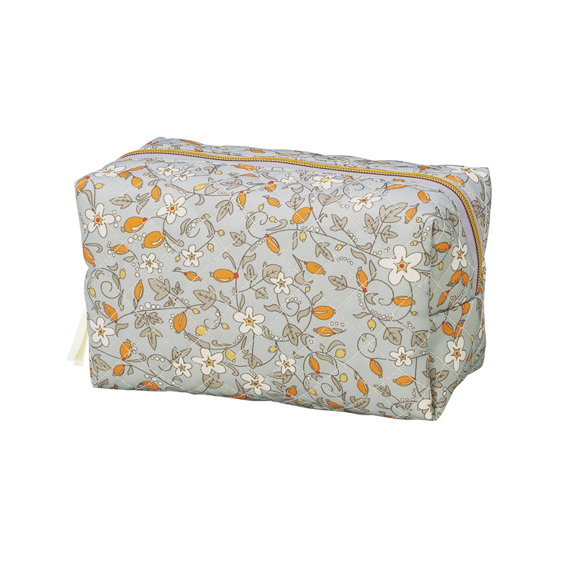 フィオリート・キルティングボックスポーチ（3）