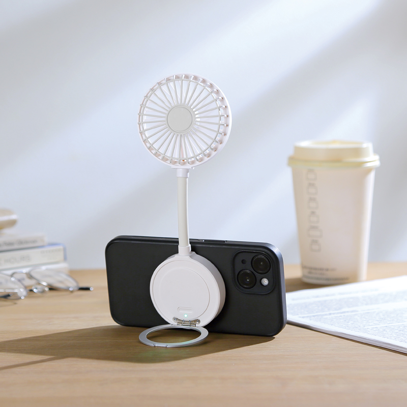 マグネット対応充電式フレキシブルアームファン（2）