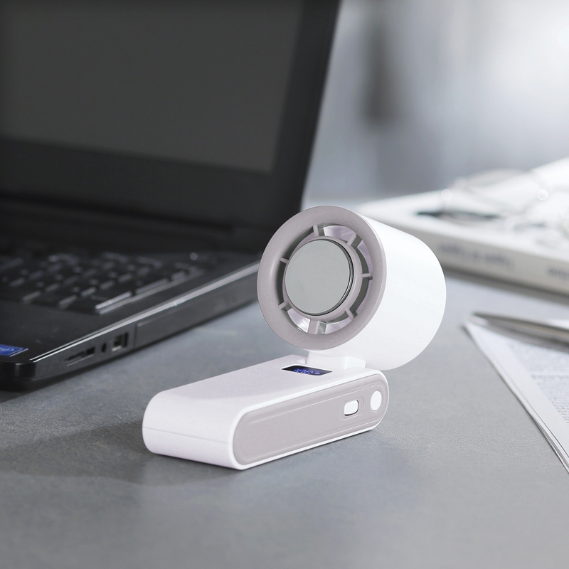 100段階風量調整3WAYペルチェファン（2）