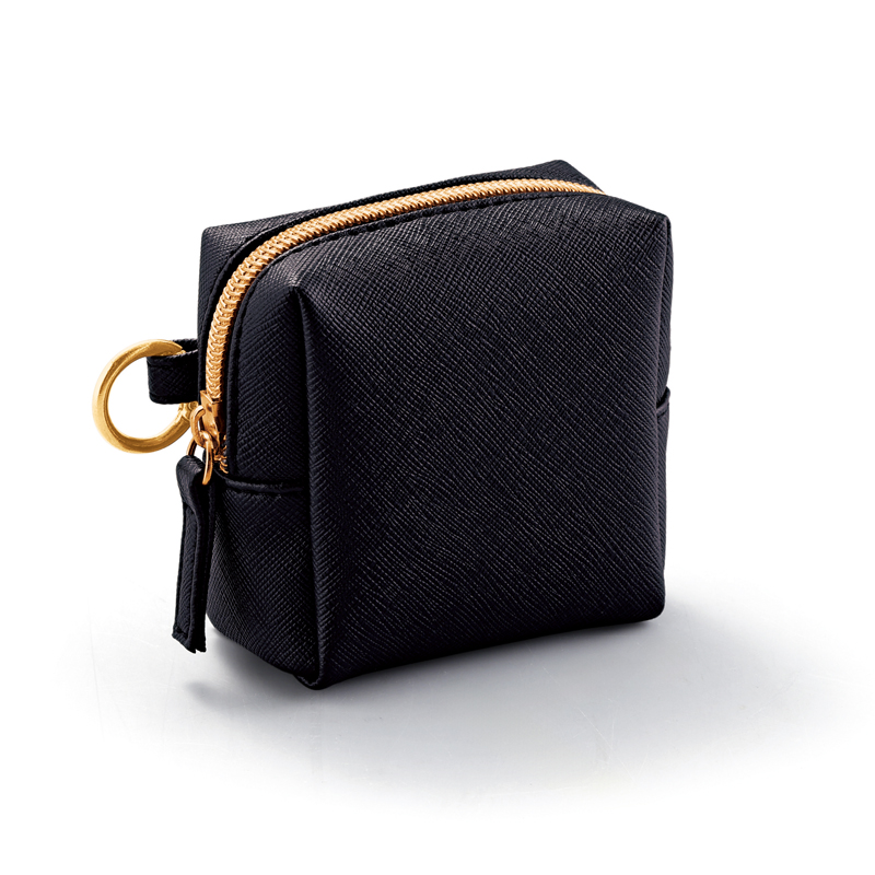 リングカラビナ付きスクエアポーチ(ブラック)