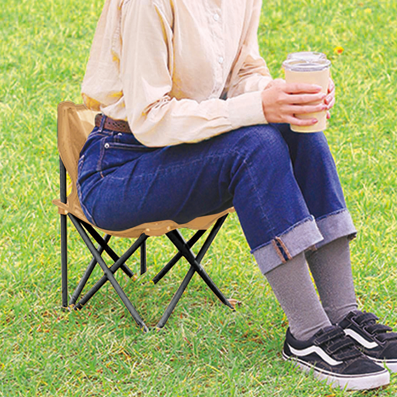 レジャーアンドライフ・ポータブルミニチェア(ベージュ)（3）