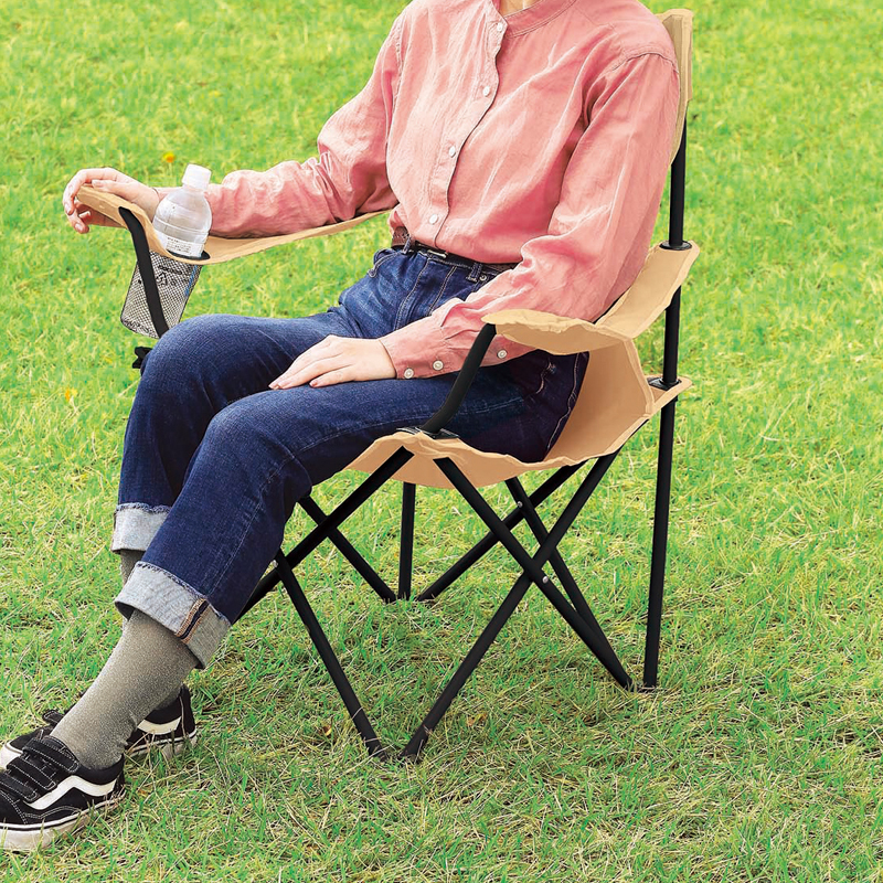 レジャーアンドライフ・ポータブルチェア(ひじ掛け付き)(ベージュ)（3）