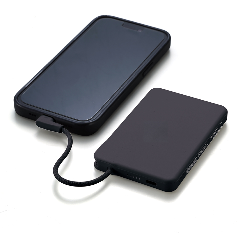 新世代 固体電池モバイルバッテリー5000(ブラック)（2）