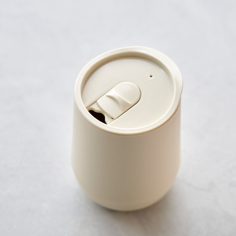 蓋付きラウンドタンブラー(ベージュ)（3）