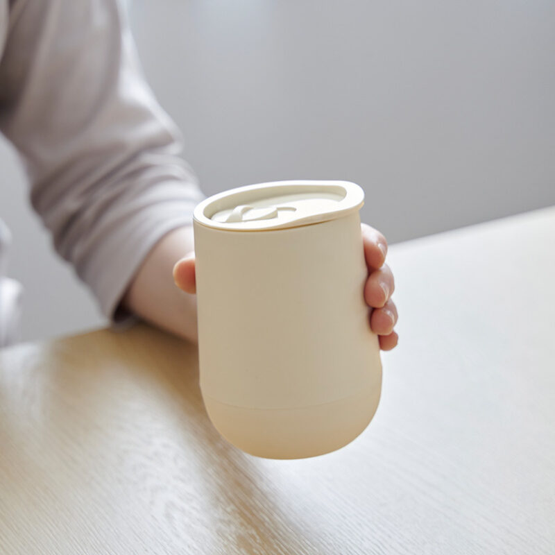 蓋付きラウンドタンブラー(ベージュ)（4）