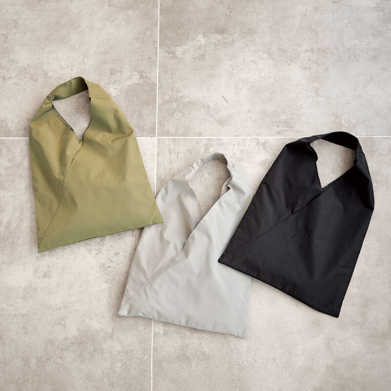 トライアングルトートバッグ(ブラック)（2）