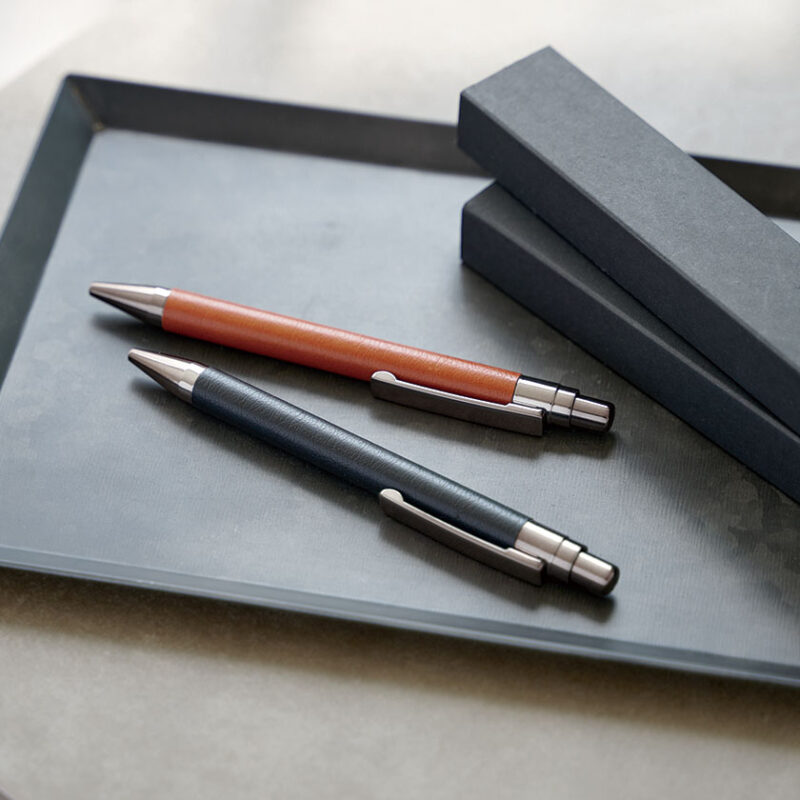 レザー調ボールペン(ブラウン)（3）