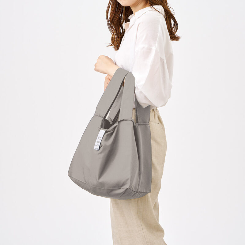 クルリト セルフレジで使いやすいスクエアデリバッグ　グレー（2）